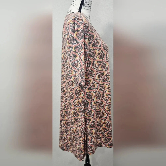 LulaRoe Women's Perfect T Multicolor Half Sleeve Tunic Size Large NWT - Picture 4 of 12